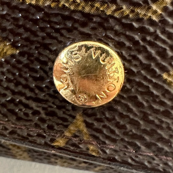 AUTHENTIC LV BI FOLD - Picture 15 of 15